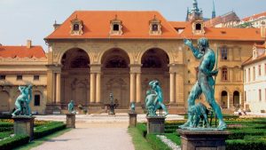 Valdštejnský palác