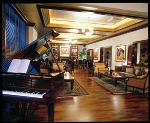 Cristal Cigar & Champagne Bar