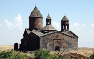 photo-saghmosavank-monastery-1